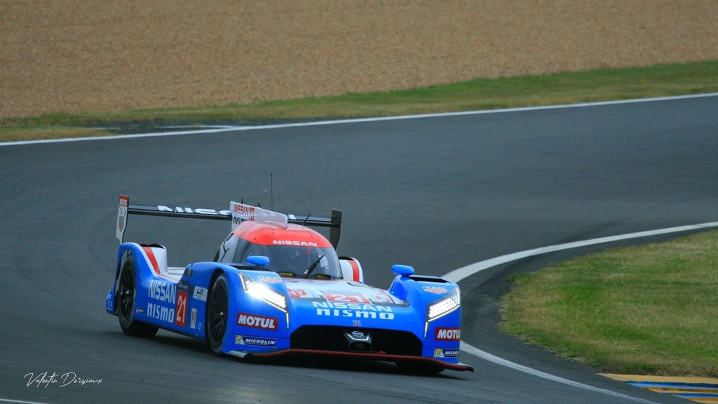 N°21 - NISSAN MOTORSPORTS - LMP1