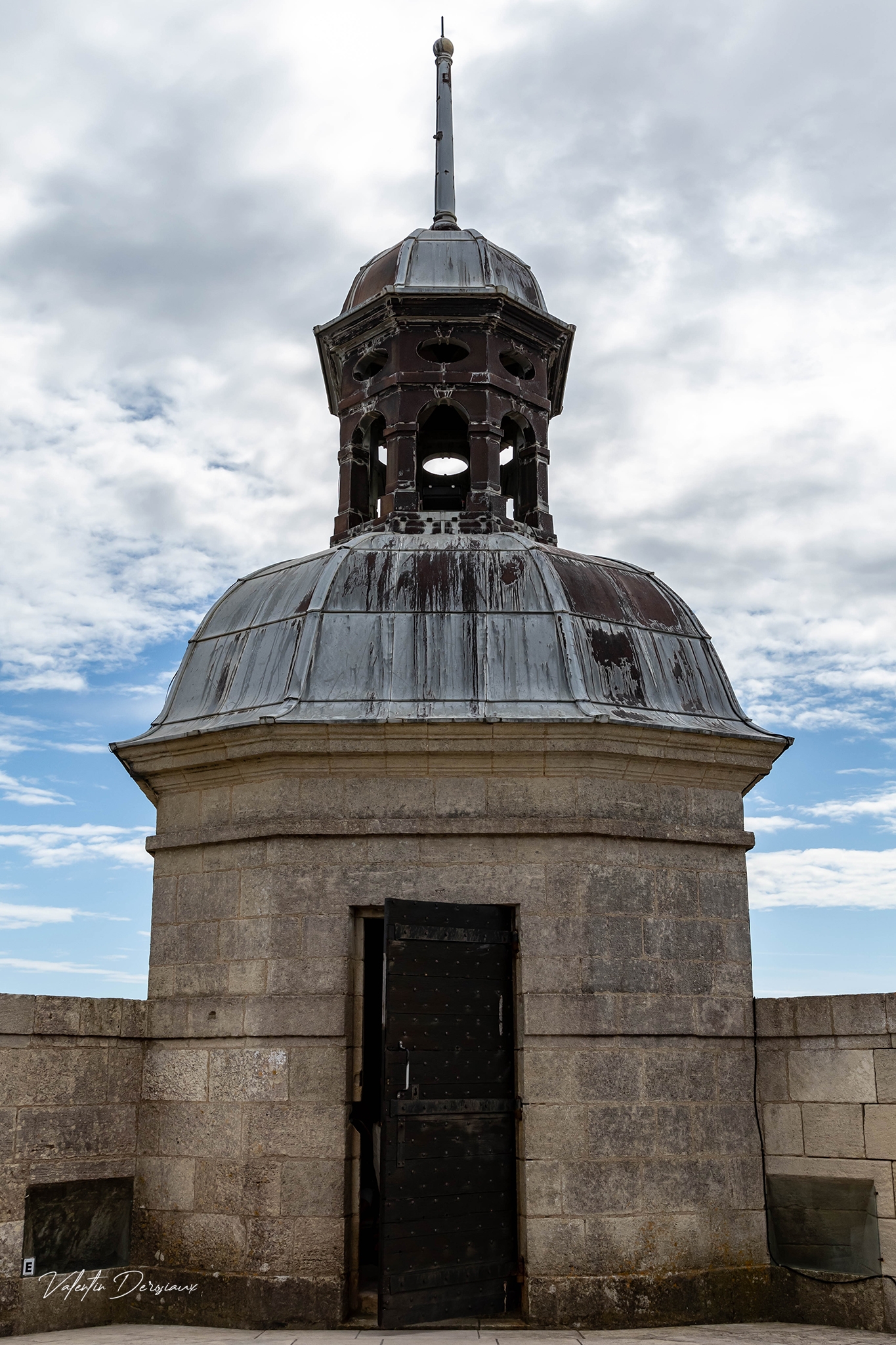 L'escalier d'acces en haut de la tour
